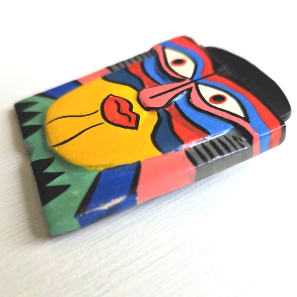 VTG Abstract Face Brooch Painted Paper Mache, Art Deco Tribal Folk Art, 1"x2" - Picture 3 of 7